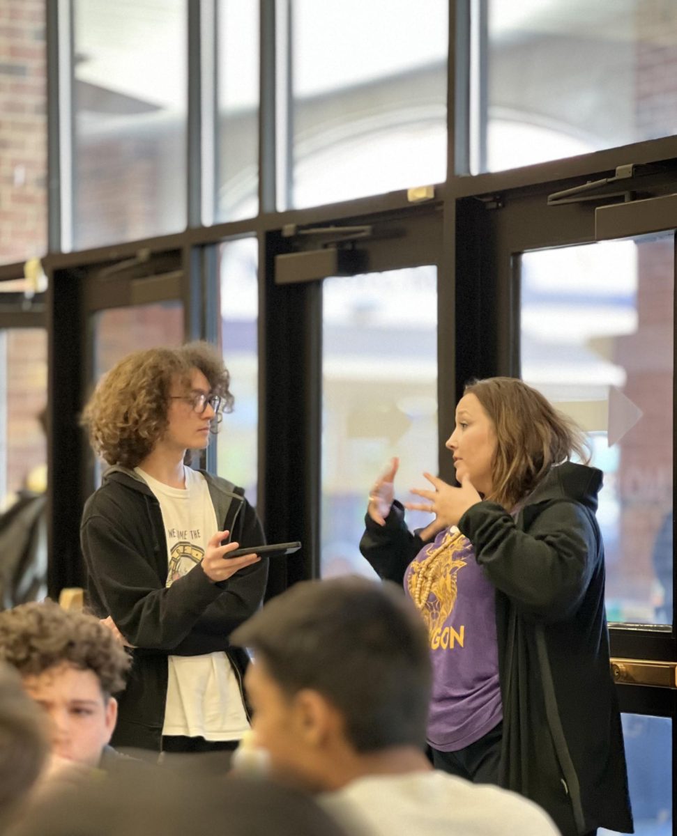 P&G Reporter Noah Elletson talks to Hickman Principal Mary Grupe about Hickman's policy changes on Aug. 23.